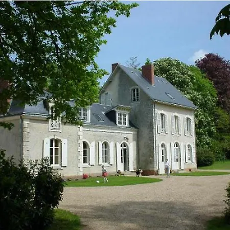 Le Chateau De Mondan Guécélard