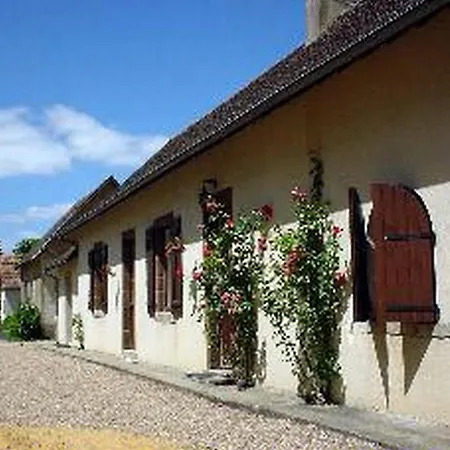 Le Chateau De Mondan